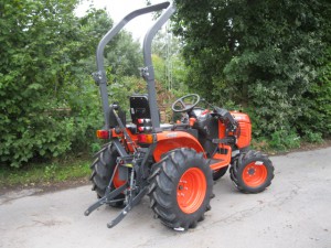 Kubota B1241